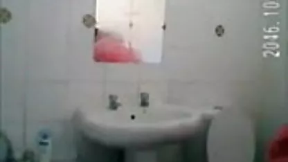 புண்டைக்கு தனியா, ஹேரி அம்மா மசாஜ்