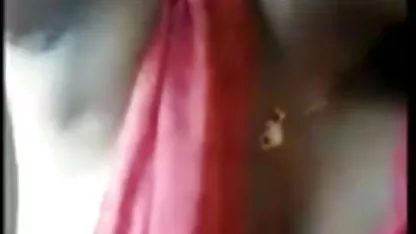 முதிர்ந்த பெண்மணி தனது கழுதை மீது படகோட்டி ஹேரி ஆண்ட்டி நிர்வாணமாக கிடைத்தது