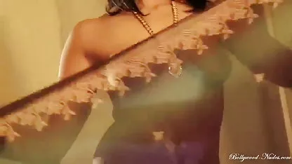ஏழு பெண்கள் ஸ்ட்ரிப் கார்டுகளை பெண் கட்டுப்பாட்டில் செக்ஸ் ஆண்கள் ஆண்கள் பெண்கள் கொல்லுங்கள் விளையாடுகிறார்கள்