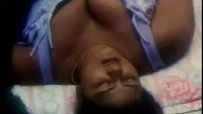 குடியிருப்பில் தூக்க விருந்து தேசி ஹேரி செக்ஸ்