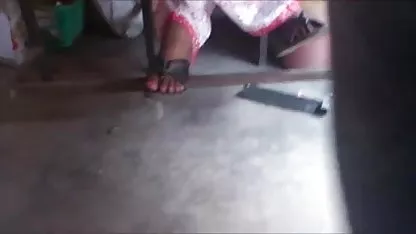 பார்மெய்டுடன் ஜோடி செக்ஸ் ஹேரி ஆபாச இரு