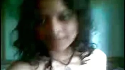 மேலே கே ஆபாச ஹேரி மார்பு பெண்