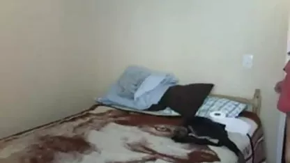 வேசி ஒரு குடிசையில் ஒரு மிகவும் ஹேரி கே செக்ஸ் பையனுடன் வேலை செய்கிறான்