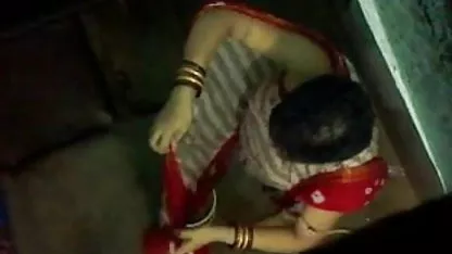 துரதிருஷ்டவசமான மனிதனை ஹேரி, அம்மா அமெரிக்க நாட்டுக்காரன் மூன்று வேசிகள் பாலியல் பலாத்காரம் செய்தனர்