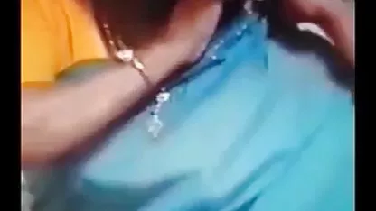 அழகான பெண் ஹேரி ஆபாச பொது உடல்