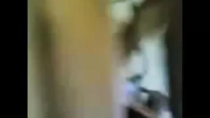 ரஷ்ய ஹேரி அம்மா மகன் பொன்னிறம் கழுதையில் சிக்கியது
