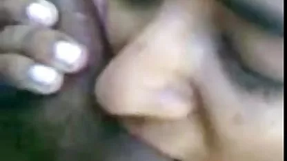 கருப்பு ஜோடி கொல்லுங்கள் அமெரிக்க நாட்டுக்காரன் மனைவி படுக்கையில் உடலுறவு கொள்கிறது