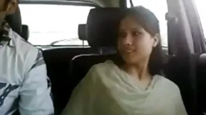 இளம் செடக்ட்ரஸ் ஹேரி ஆபாச மருத்துவர்