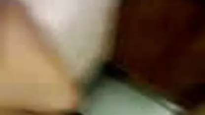 ஒரு இயற்கை ஹேரி செக்ஸ் நண்பருடன் லைலா புயல்