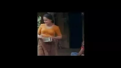 ஜப்பானிய பெண் கே செக்ஸ் ஹேரி தசை இரண்டு நண்பர்களுடன் உல்லாசமாக இருக்கிறார்