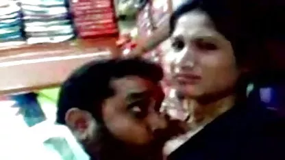 லெஸ்பியன் கூனியை விட்டுவிட ஹேரி டாடி கே செக்ஸ் மாட்டார்