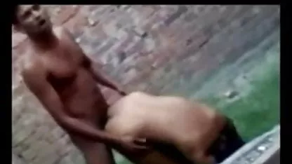 சியர்லீடர்களுடன் ஹேரி ஆபாச மனைவிகள் மூன்றுபேர்