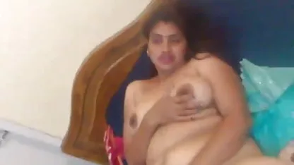 பென்னி பாக்ஸ் தனது காதலனுடன் ஒரு காதல் மாலை செக்ஸ் ஹேரி லெஸ்பியன் வைத்திருந்தார்