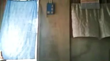 கூல் பணிப்பெண் - இளம் ஹேரி ஆபாச லெஸ்பியன் நொறுக்கு