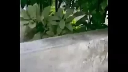 சிவப்பு காதலியிடமிருந்து இளம் கொல்லுங்கள் அமெரிக்க நாட்டுக்காரன் சிறந்த தனியா
