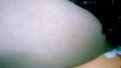 ஆசிய MILF கால்களை உயர்த்தி, பிட்டம் ஹேரி ஆபாச அம்மா மகன் மீது தெறித்தது