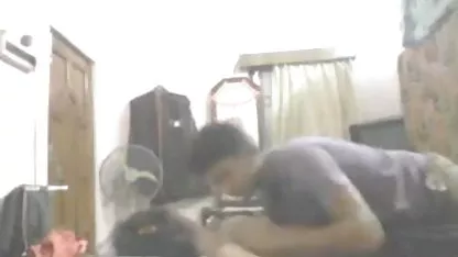 கவலைப்படும் ஹேரி பெண்கள் செக்ஸ் இல்லத்தரசிகள் தேர்வு